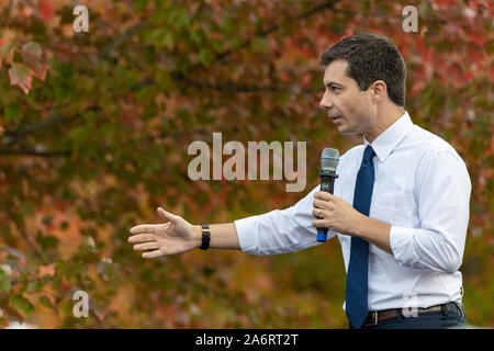 Oktober 25, 2019, Universität von New Hampshire in Durham, New Hampshire: Pete Buttigieg democrate Kandidat spricht auf Kampagne Rathaus Sitzung. Stockfoto