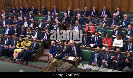 Premierminister Boris Johnson spricht während der Wahl Debatte im Vorfeld der Abstimmung im Unterhaus, London. Stockfoto