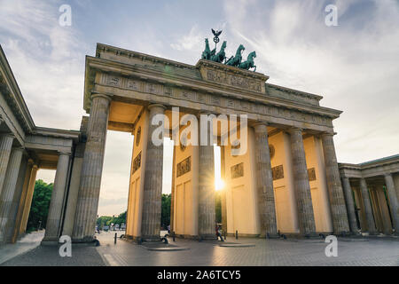 Brandenburger Tor bei Sonnenuntergang, deutschen iconic Interesse Lage Stockfoto