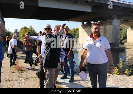 Fiume Tevere - Risalita in gommone - Roma Stockfoto