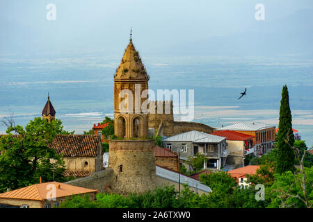 Blick auf das Zentrum von Signaghi, die Stadt der Liebe in Kachetien, Georgien Stockfoto