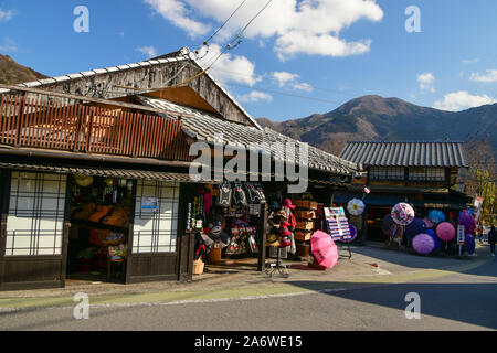 Yufuin ist ein Reiseziel in Oita Präfektur, Japan Stockfoto