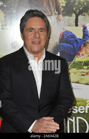 LOS ANGELES, Ca. Oktober 23, 2013: Paramount Chef Brad Grey bei der Premiere von 'Esel präsentiert: Schlecht Opa' an der TCL Chinese Theater, Hollywood. © 2013 Paul Smith/Featureflash Stockfoto