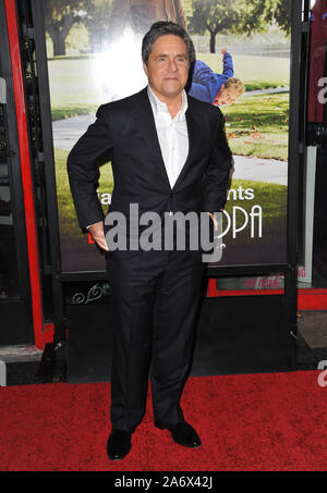 LOS ANGELES, Ca. Oktober 23, 2013: Paramount Chef Brad Grey bei der Premiere von 'Esel präsentiert: Schlecht Opa' an der TCL Chinese Theater, Hollywood. © 2013 Paul Smith/Featureflash Stockfoto