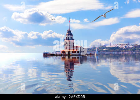 Leander's Turm in das Marmarameer und den Bosporus. Istanbul Stockfoto