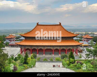 Tempel Chongsheng ist ein buddhistischer Tempel, der ursprünglich im 9. Jahrhundert in der Nähe der Altstadt von Dali in der Provinz Yunnan gebaut, im südlichen China. Stockfoto