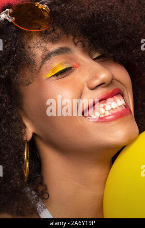 Beauty Portrait einer Lachen Modell Stockfoto