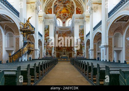 Krzeszow, das Innere der barocken Kirche St. Joseph, Schlesien, Polen Stockfoto