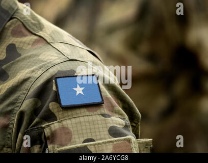 Flagge Somalia auf militärischen Uniform. Armee, Soldaten, Soldaten. Collage. Stockfoto