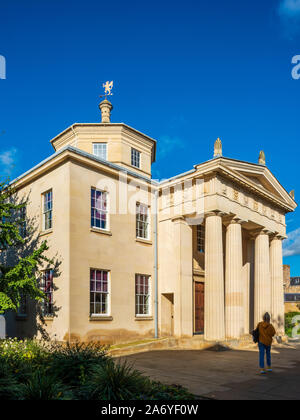 Das Maitland Robinson Library (1992) in Downing College, Teil der Universität von Cambridge, Großbritannien. Architekten Quinlan Terry, eröffnet 1993 Stockfoto