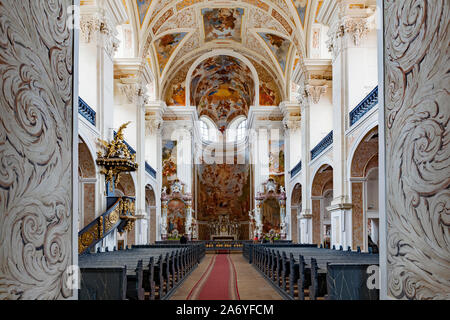 Krzeszow, das Innere der barocken Kirche St. Joseph, Schlesien, Polen Stockfoto