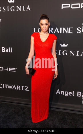 New York, USA. 28 Okt, 2019. Denise Schaefer besucht Angel Ball 2019 von Gabrielle's Engel Stiftung bei Cipriani Wall Street (Foto von Lew Radin/Pacific Press) Quelle: Pacific Press Agency/Alamy Leben Nachrichten gehostet Stockfoto