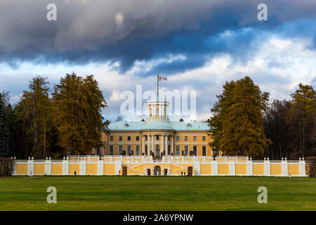 Arkhangelskoye ist historischen Immobilien in Krasnogorsky Bezirk, Moskau, Russland. Stockfoto