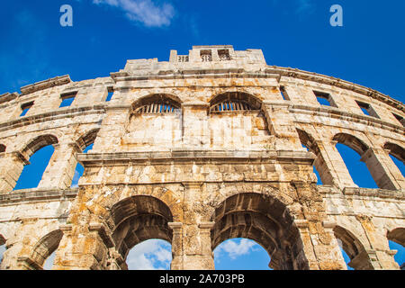 Antike römische Arena in Pula, Istrien, Kroatien, historischen Amphitheater Stockfoto