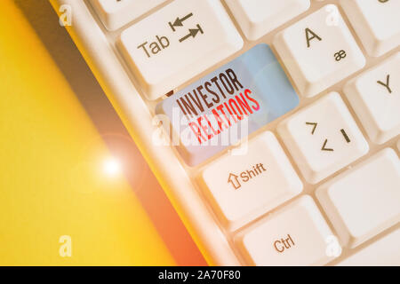 Handschrift Text schreiben Investor Relations. Konzeptionelle Foto analysisagement Verantwortung, Finanzen Weiß pc-Tastatur mit leeren Hinweis integriert Stockfoto