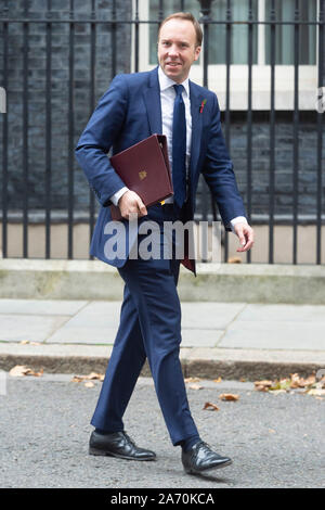 London, Großbritannien. 29 Okt, 2019. Der britische Staatssekretär für Gesundheit und soziale Betreuung Matt Hancock Blätter 10 Downing Street nach der Teilnahme an einer Kabinettssitzung in London, Großbritannien, Oktober 29, 2019. Der britische Premierminister wird erwartet, eine kurze Rechnung später Dienstag, die den Weg für seine Bemühungen um eine allgemeine Wahl am Dez. 12 zu halten ebnen würde Tabelle zu. Credit: Ray Tang/Xinhua/Alamy leben Nachrichten Stockfoto