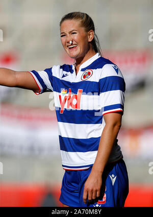 Von Reading Lisa-Marie Karlseng Utland Stockfoto