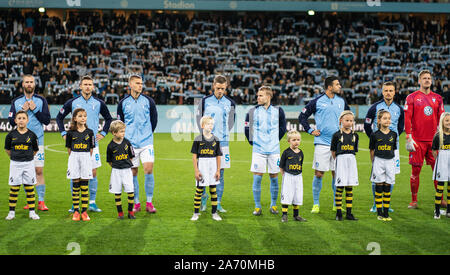 Malmö, Schweden. 28 Okt, 2019. Die Malmö FF - Spieler können in der Allsvenskan Match zwischen Malmö FF und AIK Stockholm in Malmö Neues Stadion in Malmö. (Foto: Gonzales Foto/Alamy leben Nachrichten Stockfoto