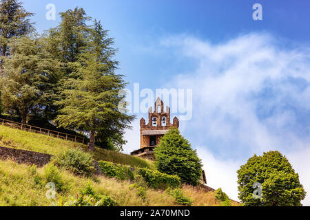 Ansicht der Calvary Chapel, Castillon de Couserans, Ariège, Royal, Frankreich Stockfoto