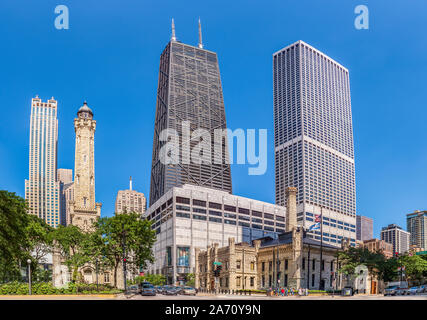 In der Innenstadt von Chicago auf der Michigan Avenue im Sommer Stockfoto