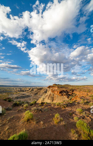 Bild aus dem Bereich der 'Badlands' als Schädel Creek Rim, rote Wüste, Sweetwater County, Wyoming, USA bekannt. Stockfoto