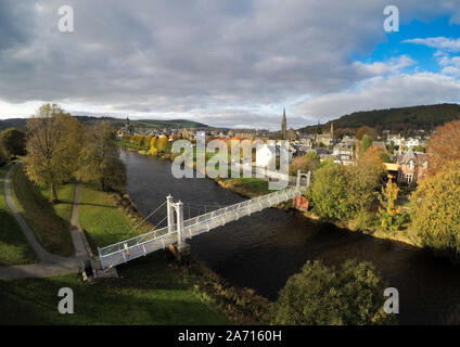 Priorsford Fußgänger die Brücke den Fluss Tweed crossing am Peebles in den schottischen Borders. Stockfoto