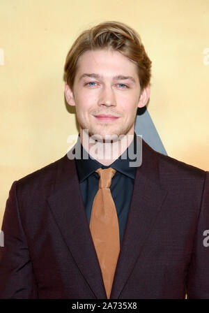 Los Angeles, Ca. 29 Okt, 2019. Joe Alwyn, an der Los Angeles Premiere von Harriet im Orpheum in Los Angeles, Kalifornien am 29. Oktober 2019. Credit: Faye Sadou/Medien Punch/Alamy leben Nachrichten Stockfoto