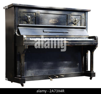 Alte hölzerne Schwarz Vintage Piano auf weißem Hintergrund Stockfoto