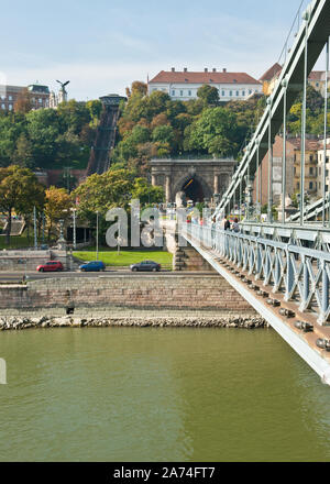 Széchenyi Kettenbrücke. Budapest, Ungarn Stockfoto