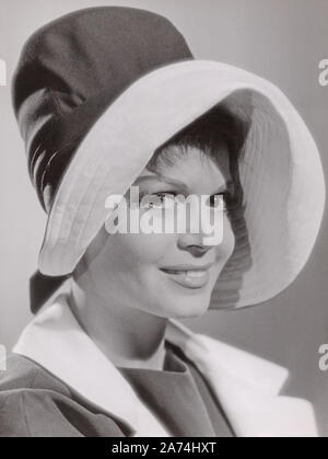Eva Bartok, ungarisch britische Fictitious character, Deutschland frühe 1960er Jahre. Ungarische britische Schauspielerin Eva Bartok, Deutschland Anfang der 60er Jahre. Stockfoto