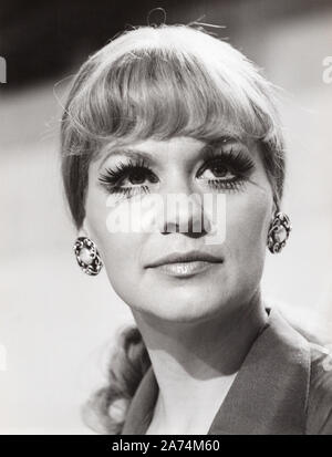 Ingrid van Bergen, deutsche Plant und Synchronsprecherin, Deutschland 1965. Die deutsche Schauspielerin und Vertonung Schauspielerin Ingrid van Bergen, Deutschland 1965. Stockfoto