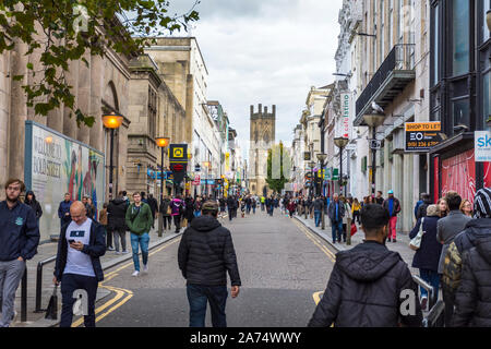 Bold Street, Liverpool, Großbritannien. Käufer im hektischen Stadtzentrum retail District. Stockfoto