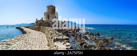 Foto vom Schloss von Methoni, einem öffentlichen arhcaeological Ort, Wahrzeichen der griechischen Erbes in der Peloponnes. Stockfoto