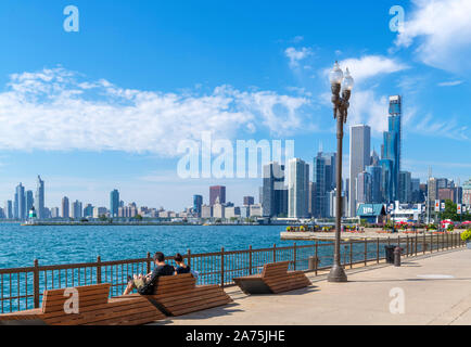 Die Chicago Skyline vom Navy Pier, Chicago, Illinois, USA. Stockfoto