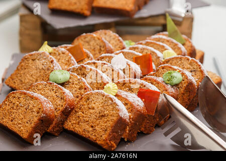 Catering Service. Karotte Kürbistorte bei Ereignis Stockfoto