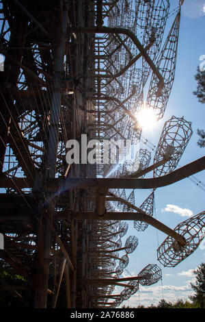 Sowjetische Horizont radar Station "Uga" in der Sperrzone von Tschernobyl, Ukraine Stockfoto