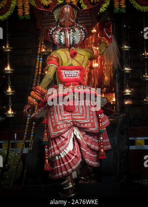 Theyyam Tänzerin Stockfoto