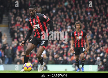 LONDON, ENGLAND - 27. OKTOBER 2018: Jefferson Andres Lerma Solis von Bournemouth 2018/19 dargestellt während der Englischen Premier League Spiel zwischen dem FC Fulham und AFC Bournemouth im Craven Cottage. Stockfoto