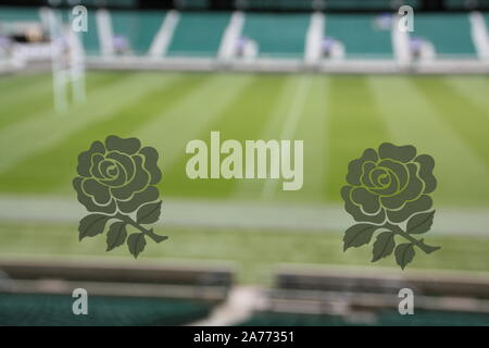 England Rugby Red Rose Emblem in Twickenham Stadium, London, England Stockfoto