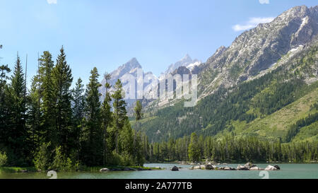 Aufnahme des Grand Tetons und Leigh See in der Nähe von Jackson Hole, Wyoming Stockfoto