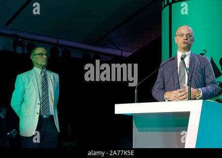 Paris, Frankreich. 14. Oktober, 2019. Jean-Michel Blanquer, Minister für Nationale Bildung und Jean-Louis Garcia, Präsident des Vereins APAJH Stockfoto