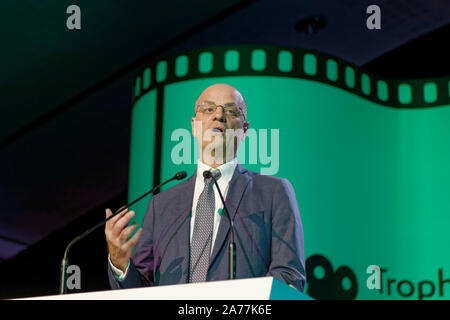 Paris, Frankreich. 14. Oktober, 2019. Jean-Michel Blanquer, Minister für Nationale Bildung bei der 15. Auflage des APAJH Trophäen Stockfoto