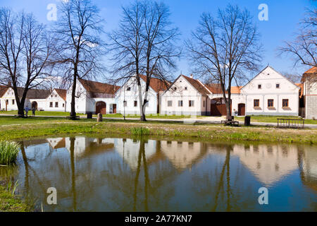 Vesnice Holasovice (UNESCO), selske baroko 19. stol., Jizni Cechy, Ceska Republika/Holasovice Dorf (UNESCO), Südböhmen, Tschechische Republik Stockfoto