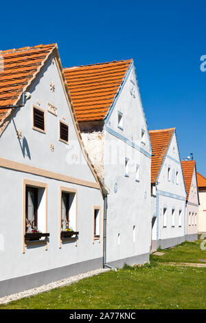 Vesnice Holasovice (UNESCO), selske baroko 19. stol., Jizni Cechy, Ceska Republika/Holasovice Dorf (UNESCO), Südböhmen, Tschechische Republik Stockfoto
