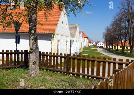 Vesnice Holasovice (UNESCO), selske baroko 19. stol., Jizni Cechy, Ceska Republika/Holasovice Dorf (UNESCO), Südböhmen, Tschechische Republik Stockfoto