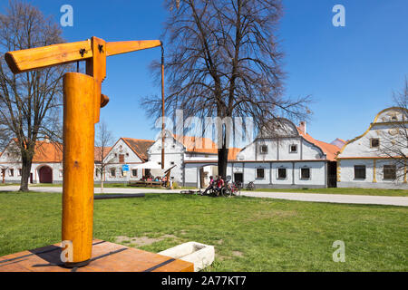 Vesnice Holasovice (UNESCO), selske baroko 19. stol., Jizni Cechy, Ceska Republika/Holasovice Dorf (UNESCO), Südböhmen, Tschechische Republik Stockfoto