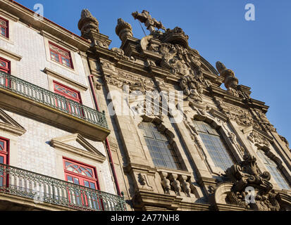 Fassade der Kirche Santa Casa da Misericordia. Stockfoto