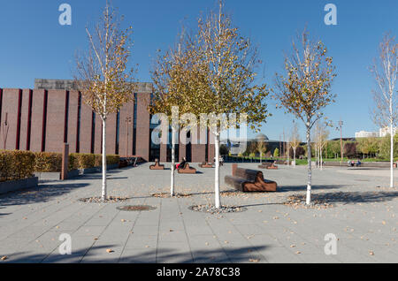 Kattowitz, Schlesien, Polen; 20. Oktober 2019: Moderne Architektur des Gebäudes in der Kultur NOSPR Zone in Kattowitz Stadtzentrum Stockfoto