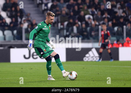 Torino, Italien. 30. Oktober 2019. Italienische Serie A Juventus FC vs Genua CFC. Ionut Andrei Radu von Genua CFC. Stockfoto