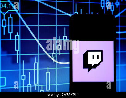 In diesem Foto Illustration Twitch Logo auf einem Smartphone. Stockfoto